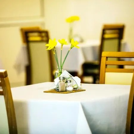 Luka Hotel 3*