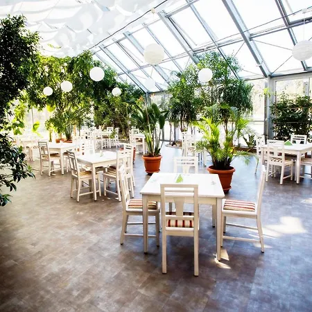 Luka فندق رادوم