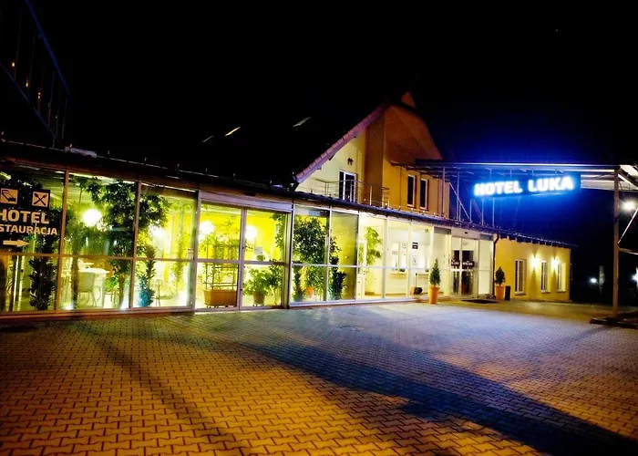 Luka Отель Радом